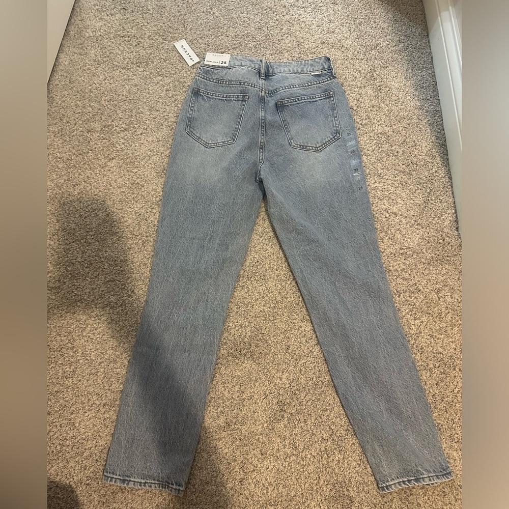 Ripped Pacsun mom jeans, size 25 - Picture 2 of 4